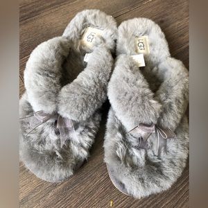 Authentic UGG Slipper US Size 9